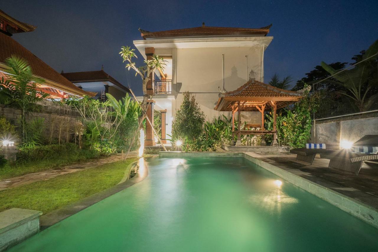 Sriwedari 40 Ubud Exterior photo