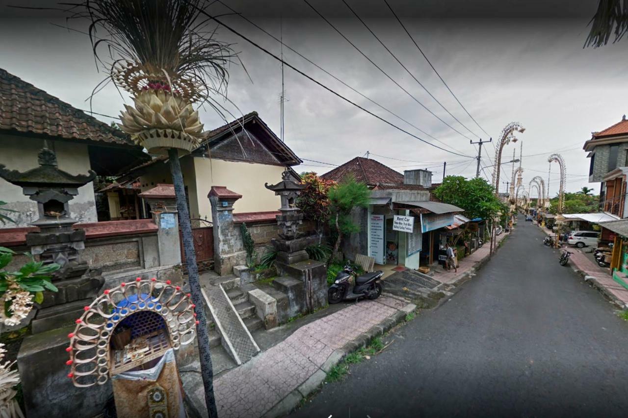 Sriwedari 40 Ubud Exterior photo